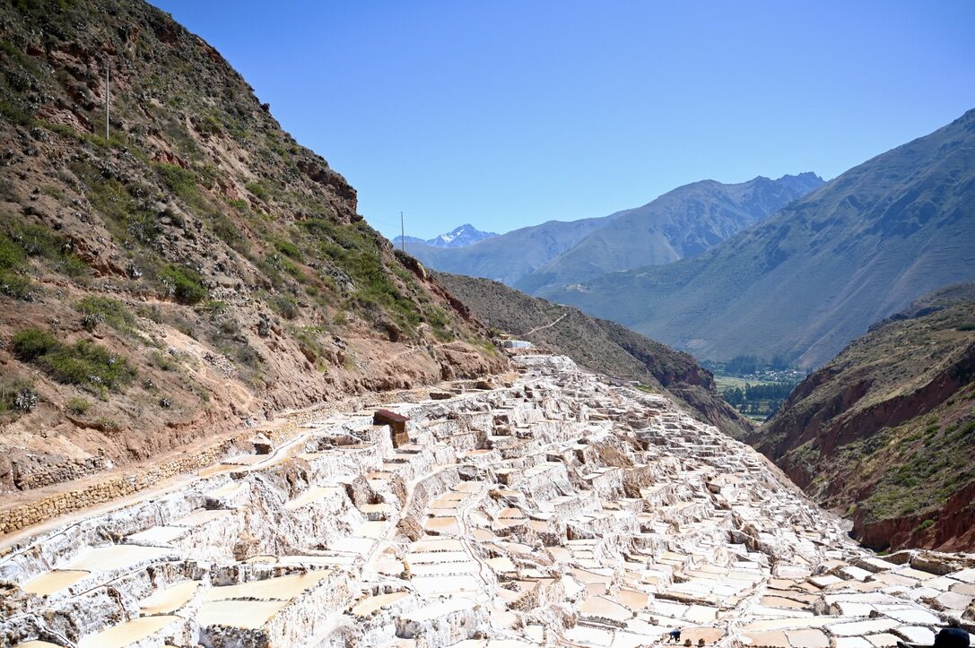The white and brown salt pans of Maras spreading down the valley